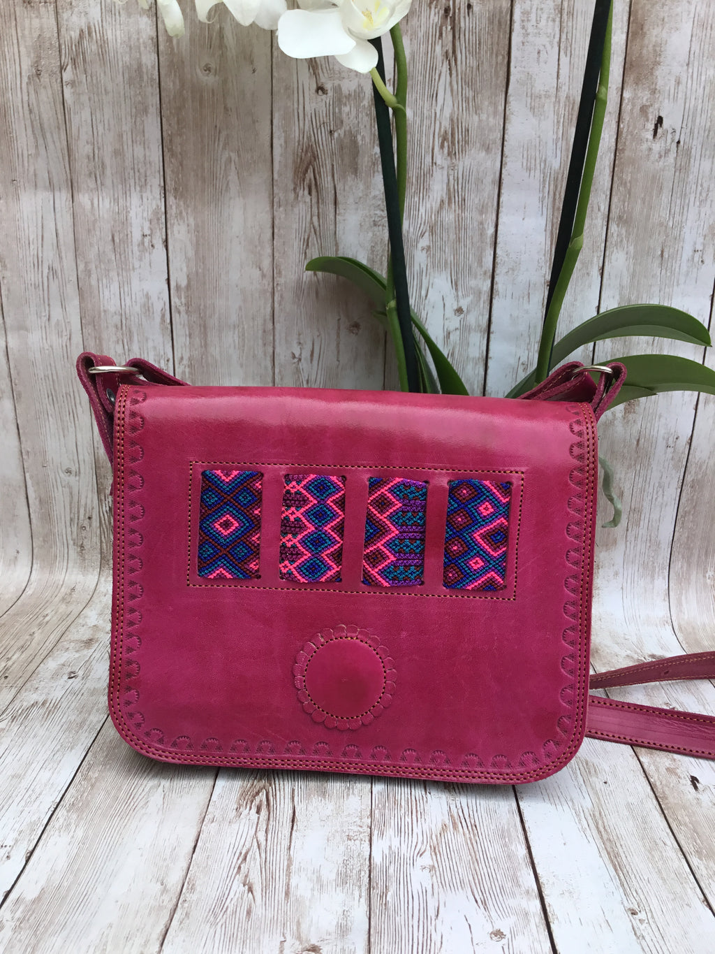 Cristobal con Telar Flap Purse